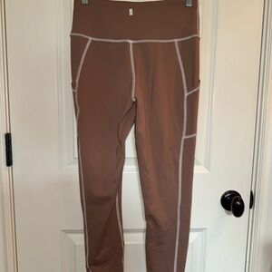 RSQ Tan Women’s Athletic Leggings